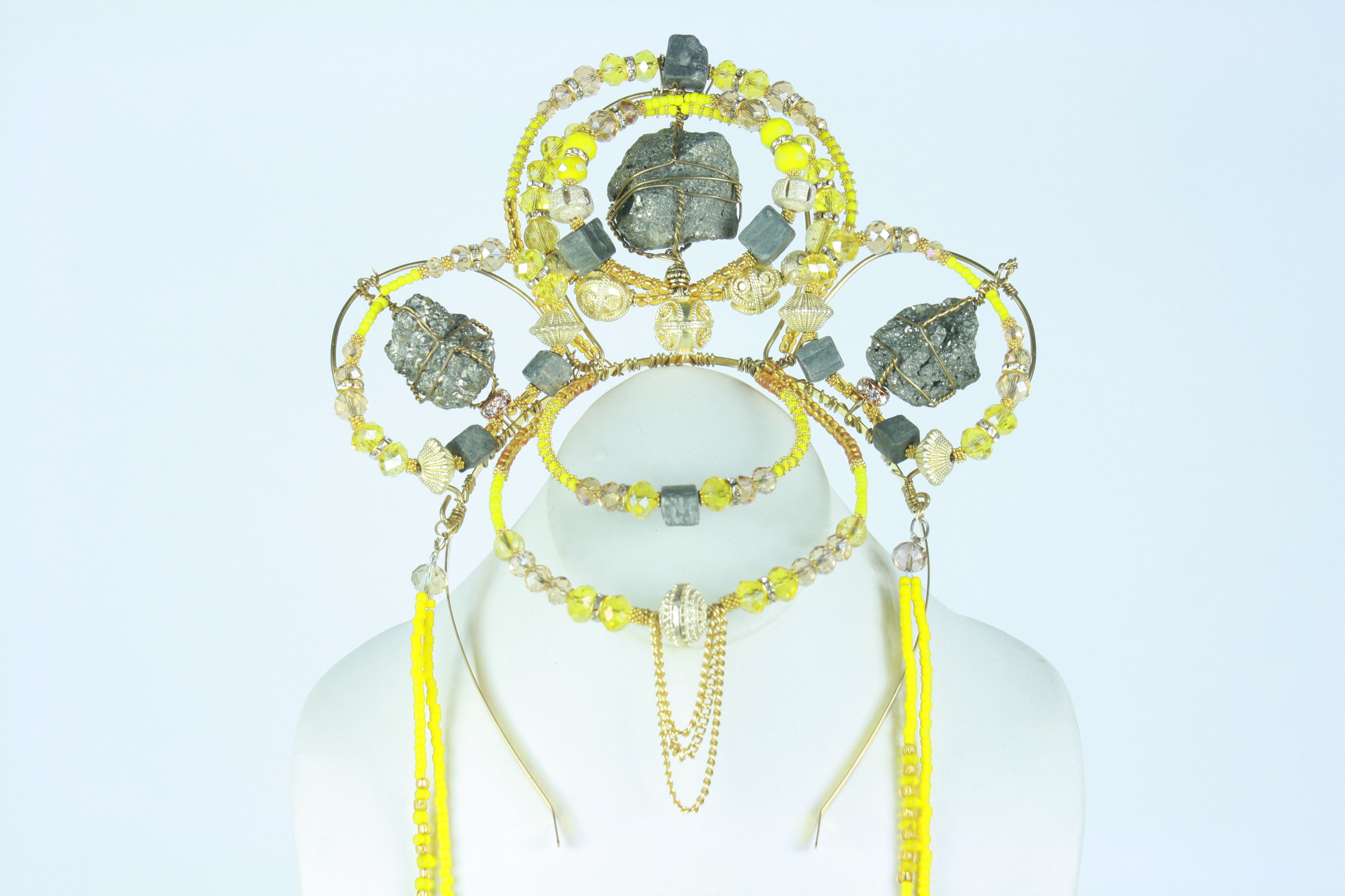 Solar Plexus Chakra Crown: CIERA