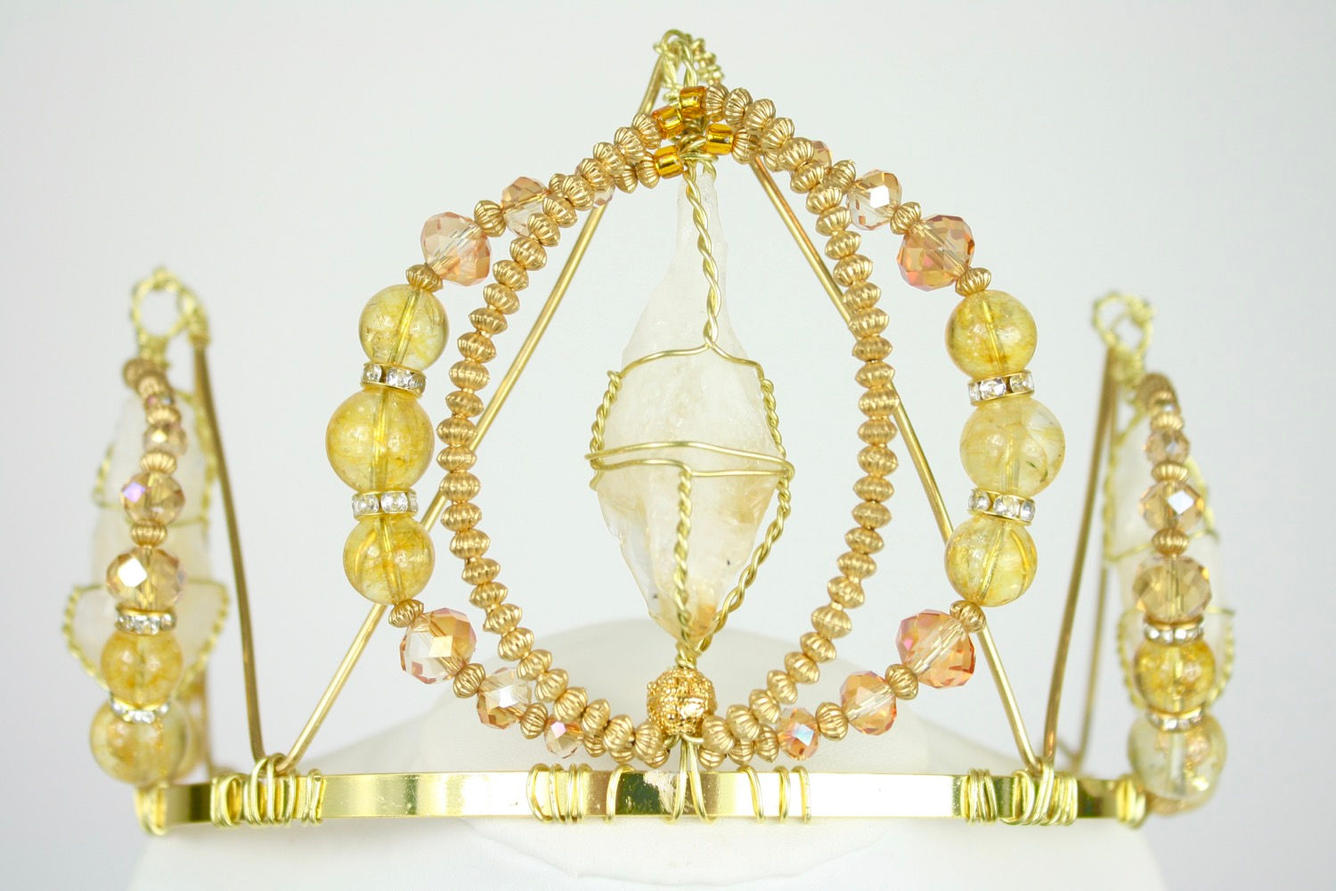 Cina Crown