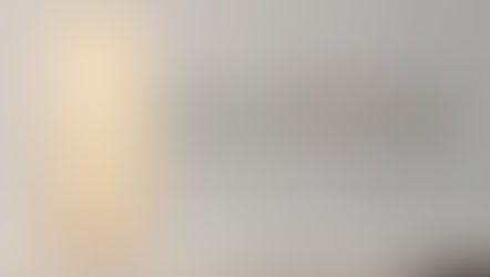 พบกับ ประตูจากไม้สน เร็วๆนี้