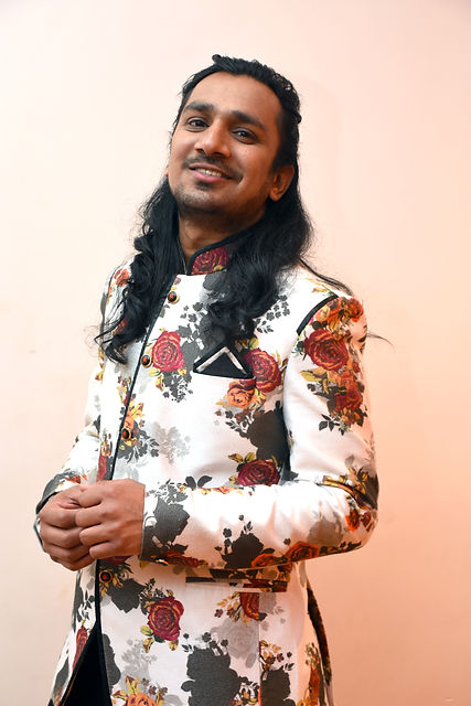 VIVEK MALKAN BOLLYWOOD ROCKERZ