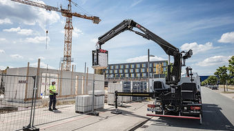 RENTA DE GRUAS BRAZO HIAB