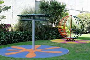 JUEGOS INFANTILES METALICOS