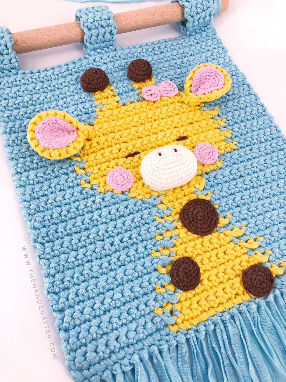 Thumbnail: DIY wall hanging decor