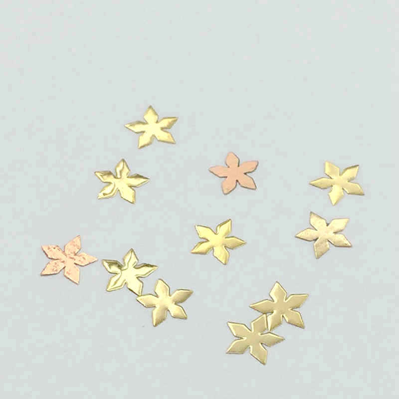 Thumbnail: Gold confetti 15-25