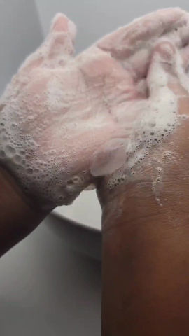Thumbnail: Shea Silk Body Wash