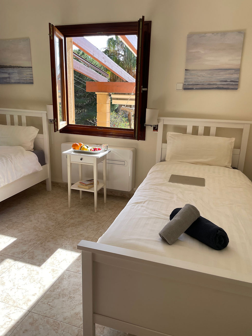 Shared Room with Pool & Forest View Mallorca Retreat