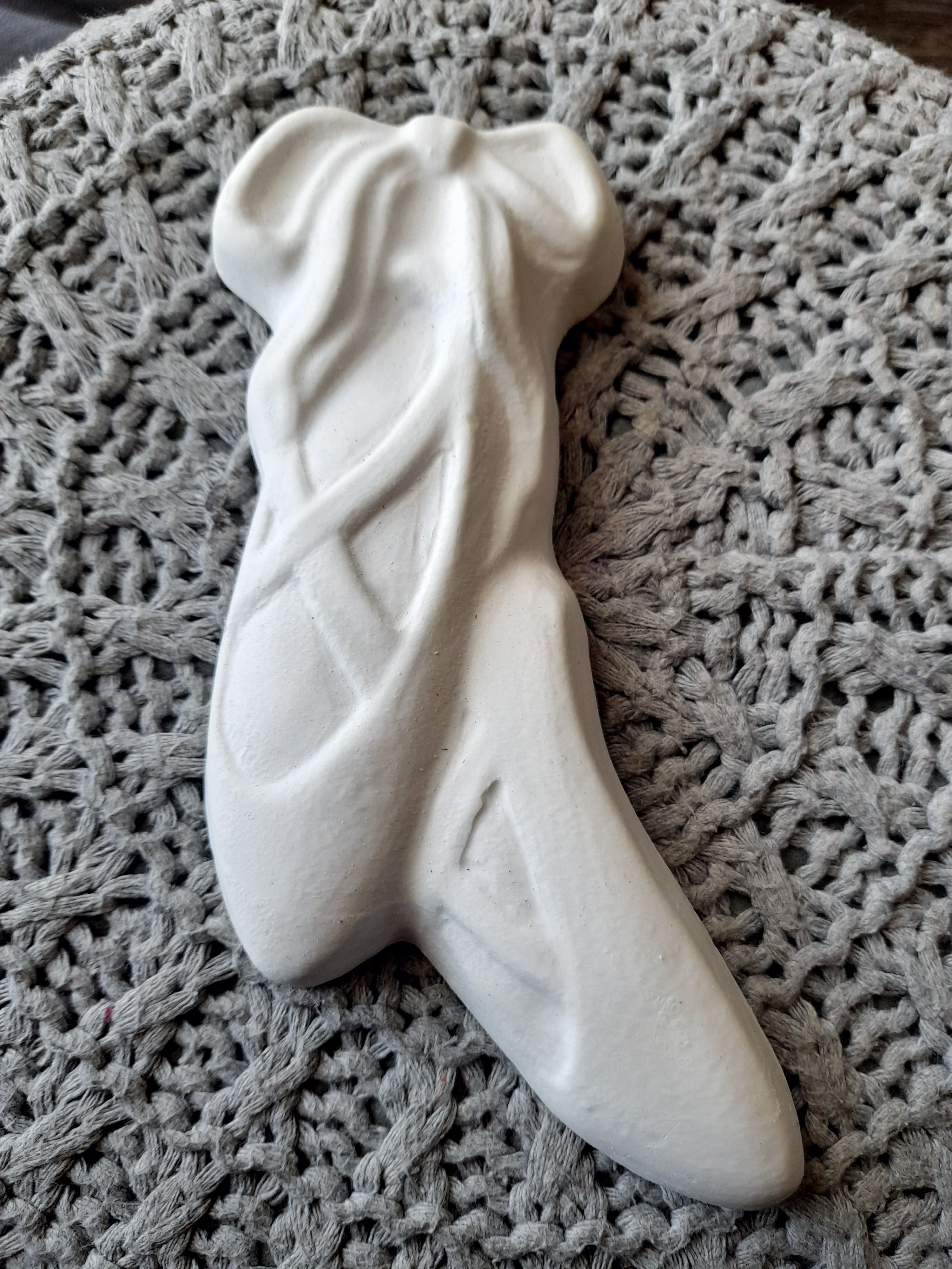 BALLERINA SHOES 2D PLASTER FIGURINE