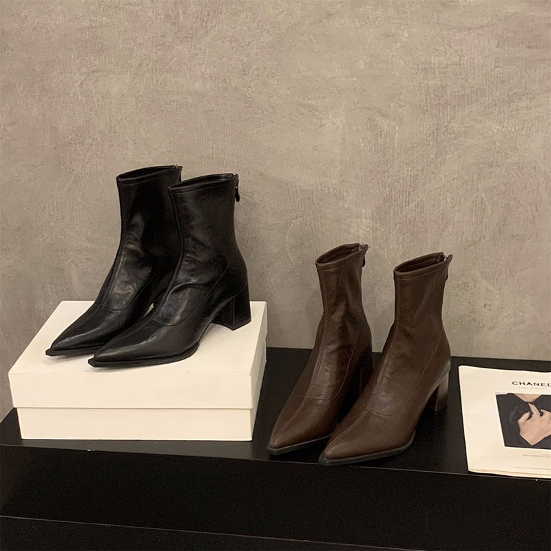 Thumbnail: Designer Vintage Women Ankle Boots Fashion Pointed Toe Short Booties Elegant Hig