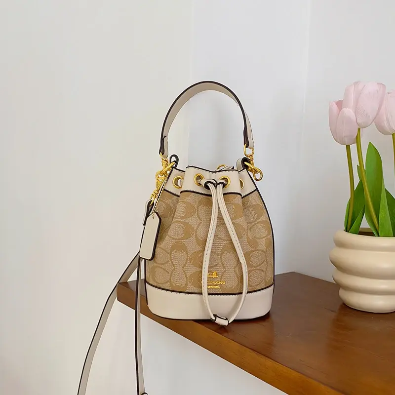 Thumbnail: Famous Designer Women's Fashion Leather Tote Bag - Elegant Ladies Shoulder Bag C