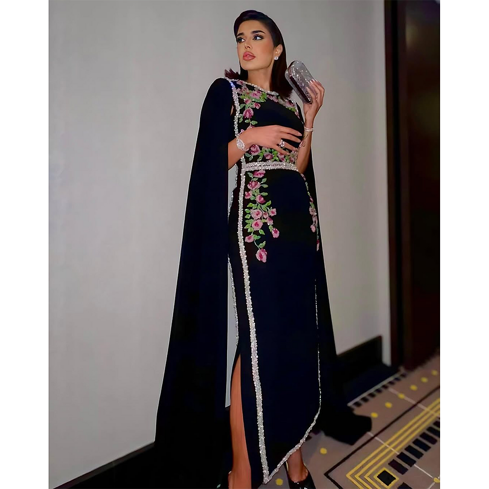 Thumbnail: Elegant Black Evening Dress for Women Long Sleeves Appliques Prom Dresses Floor 