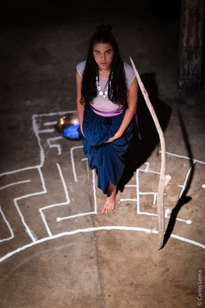 Apocalypsis do eu_espetáculo teatral_Kullat nunu_direção de Gabriela Ferreira e Fernando M
