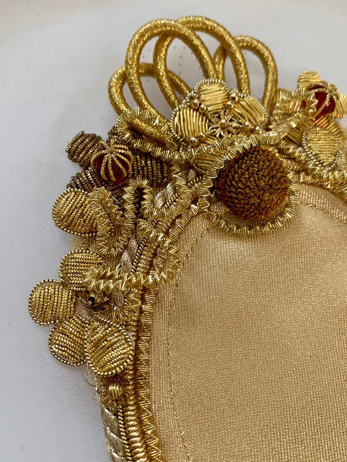 gold-frame-detail.jpg