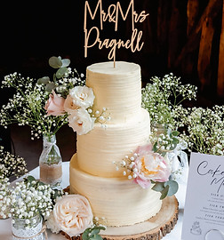 Wedding Cake 3.jpg