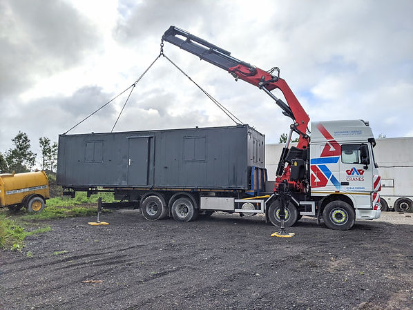 Our Kit | Difficult Access Cranes