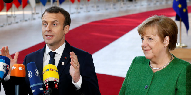 FRANCOIS LENOIR / REUTERS Emmanuel Macron reçoit Angela Merkel à l'Elysée.