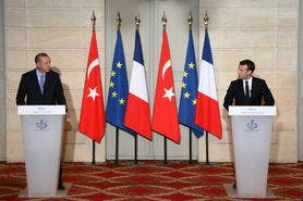 Turquie-UE: Macron propose un "partenariat" plutôt qu'une adhésion impossible