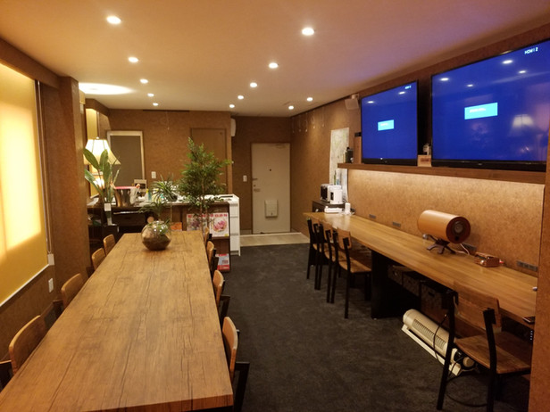 最大で15名様程度までご利用いただけます。 / The maximum number of guests is 15.