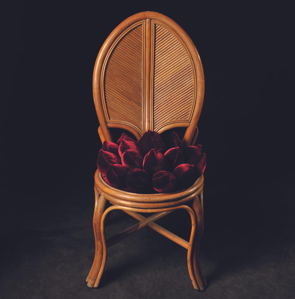 Mamma sit down, 2011, Fabric and ready-mades, 100x100x50cm, Jingyu Xu