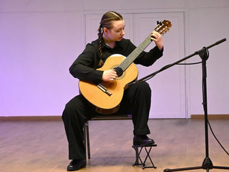 IV starptautiskais konkurss “LL gitara”