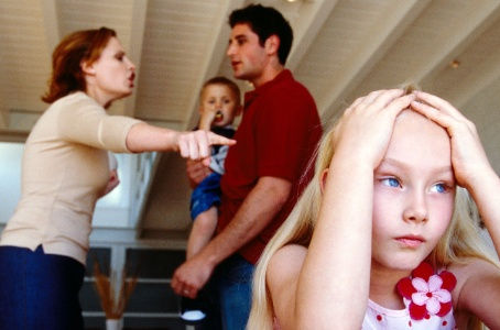 Influência adulta nas crianças e os perigos da adultização