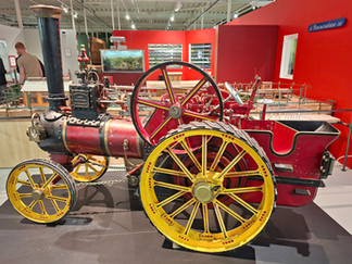 De grote stoomtractor.