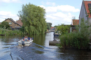 Lästige Wassersportler