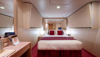 Az MSC Musica napozóágyai.