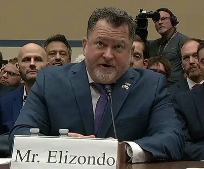 Luis Elizondo