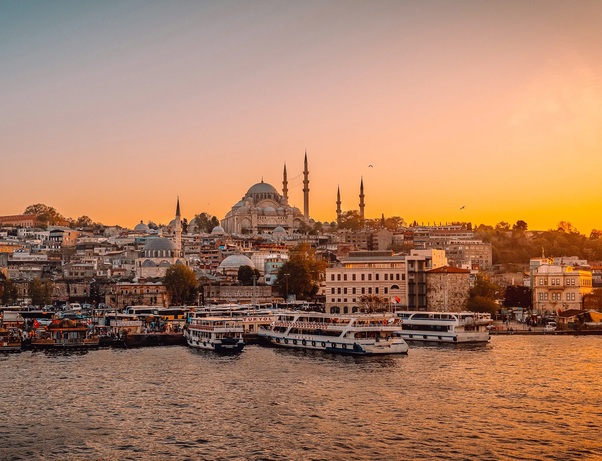 FTLO Travel is a group travel company for solo travelers in their 20s and 30s