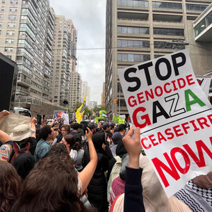 Palestinian Supporters Rally at Hunter and March Through Upper East Side