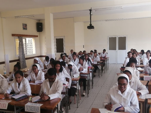 Mon parcours de 39 mois en science infirmière à l’ESISFSFA