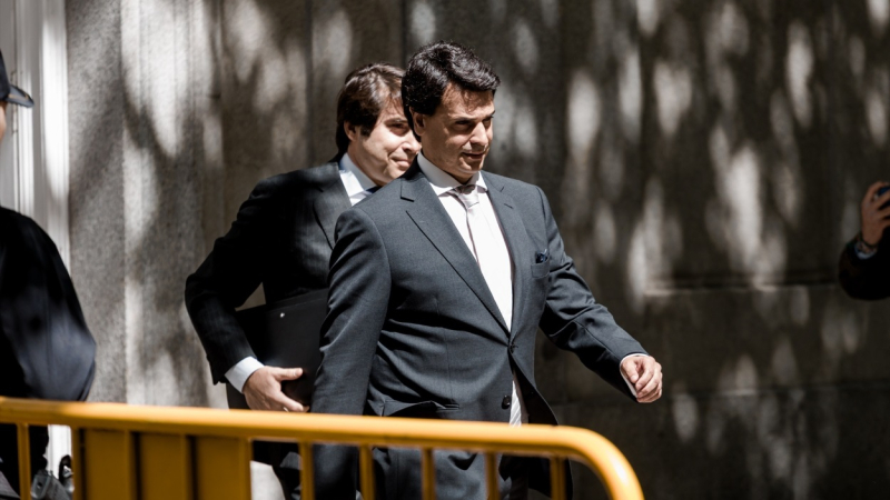 El novio de la presidenta de la Comunidad de Madrid, Alberto González Amador, en su llegada al Tribunal Supremo para declarar como testigo. EP.