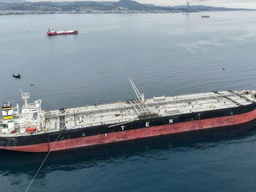 EEUU emite licencia para venta oficial de petróleo iraní tras pacto