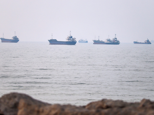 Los países del Golfo apoyan el plan para el desbloqueo del estrecho de Ormuz