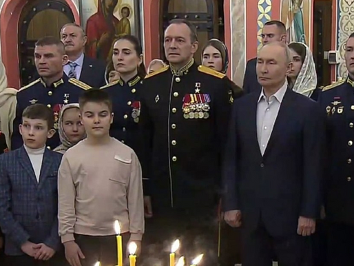 Putin celebra la Navidad ortodoxa con militares rusos y sus familias 