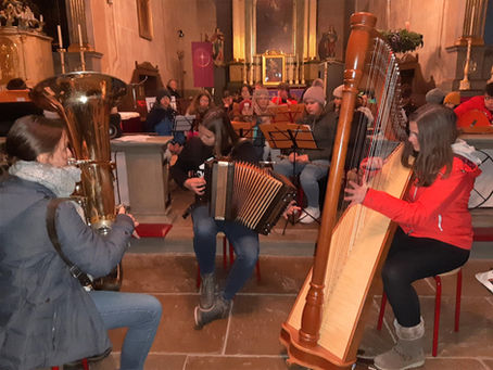 Stimmungsvoller musischer Advent
