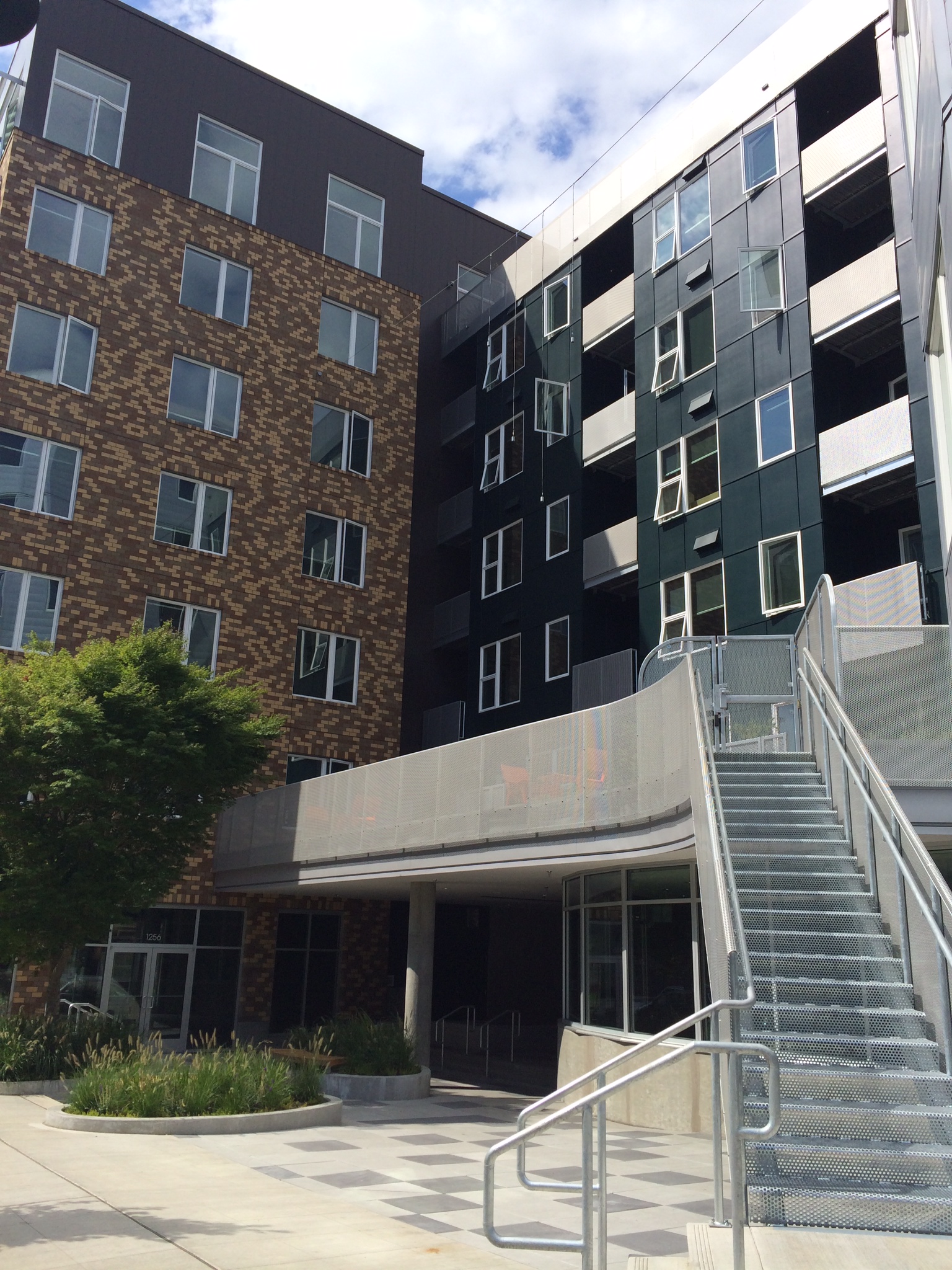 Yale Apartments/Office