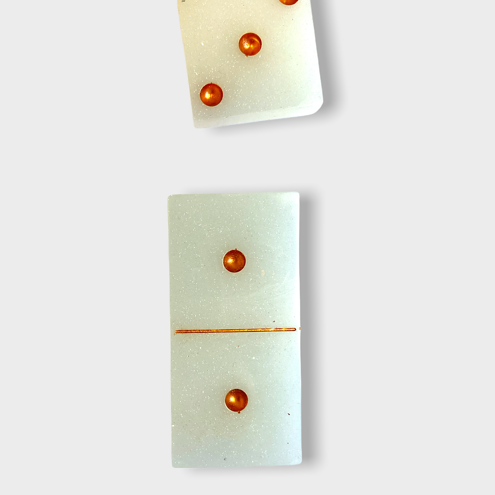 Miniaturebillede: Domino sæt i resin