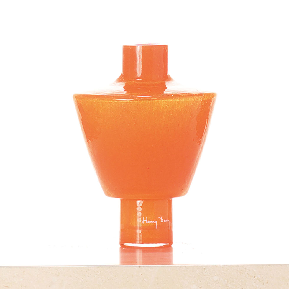 Thumbnail: (Cool Dress) Jupe + Bust Vase