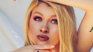 ~Garnets are a Girl's Best Friend~