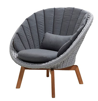 PEACOCK LOUNGE CHAIR ROPE.jpeg