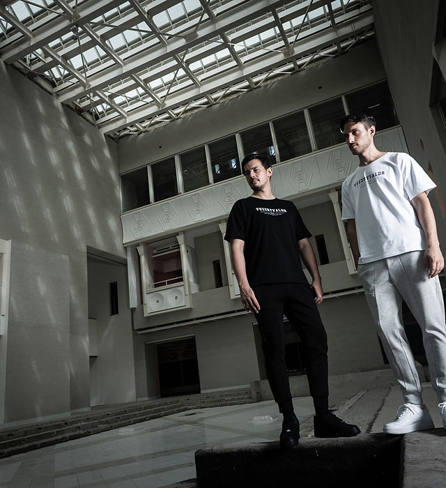 APPAREL | VUZZRYVALDR