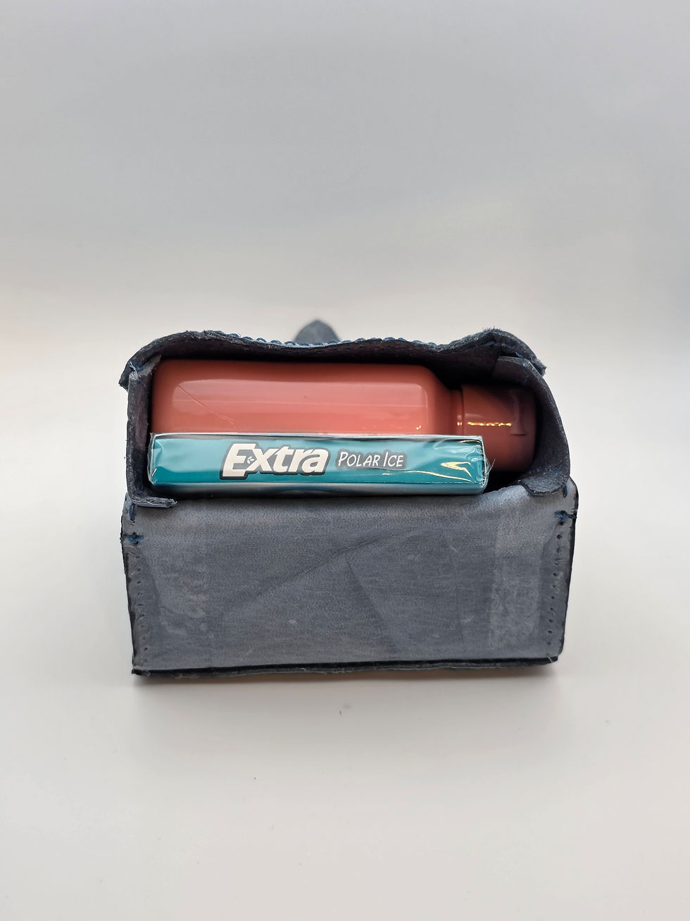 Thumbnail: Custom makeup clutch