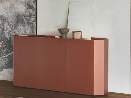 Cromo and Paprika: Material Shifts in the Cattelan Italia Collection