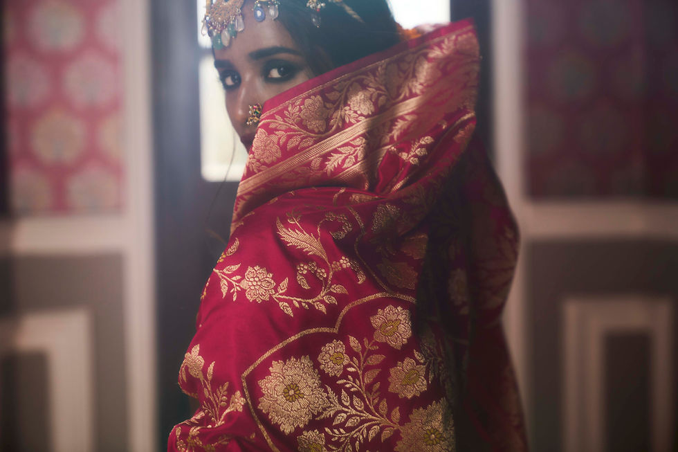 Kasturi Kundal’s handwoven sarees explore the richness of Indian textile traditions through detailed weaving, rich colour and considered craftsmanship. The collection brings together textiles such as Banarasi Tanchoi and Kadhua alongside handspun fabrics and contemporary silhouettes, with richly embroidered and woven sarees offering a modern way to wear India’s textile heritage. Photo Credit: Kasturi Kundal