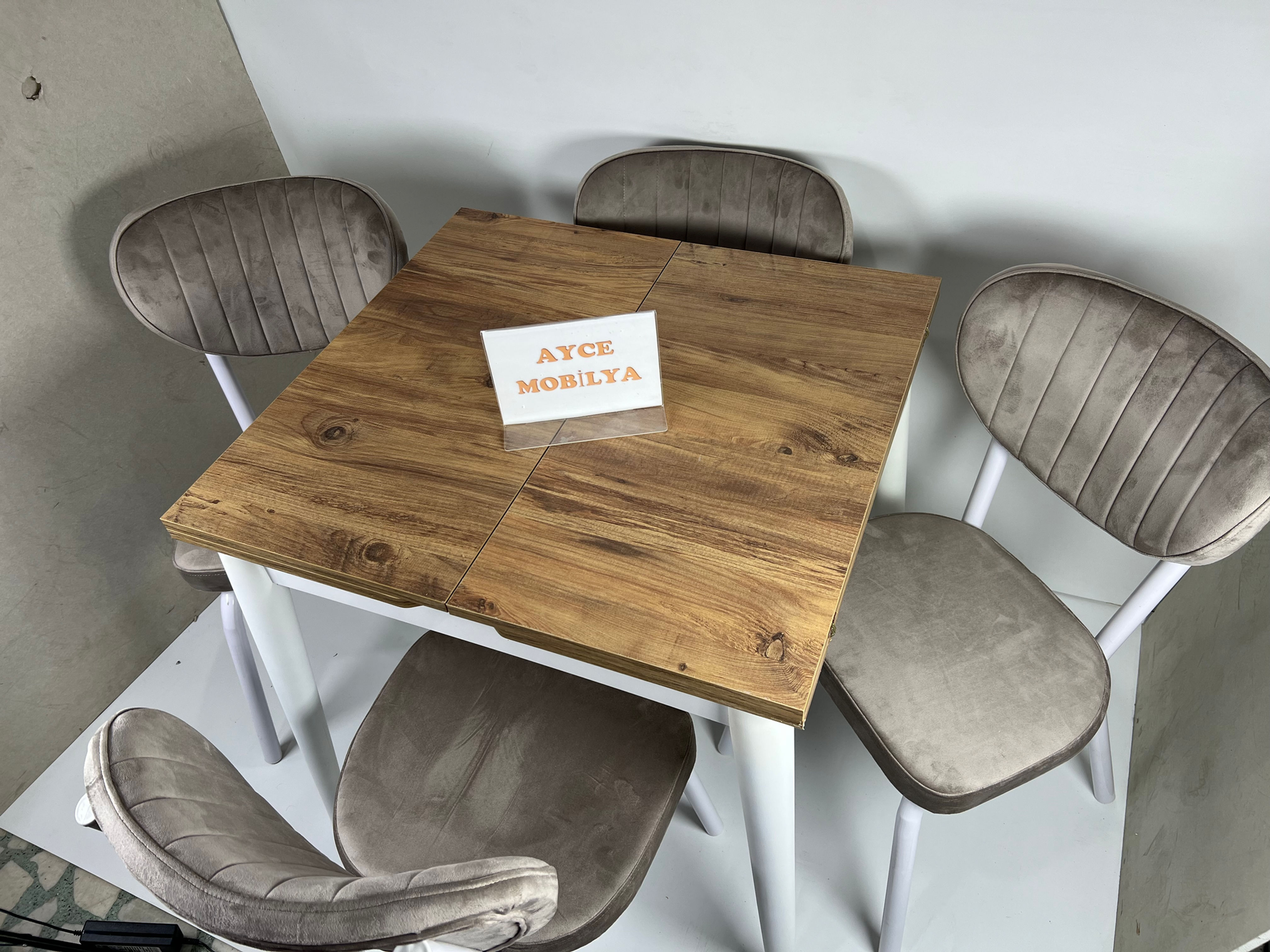 x2 Büyüyen Yemek Masası