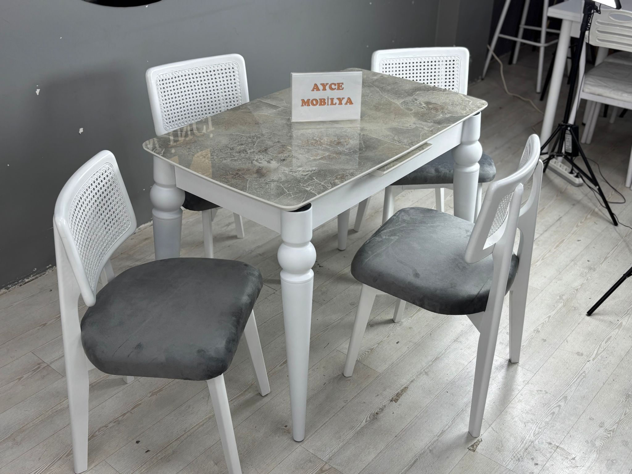 Açılır Masa Takımı