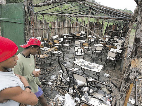 Terra Prometida: Em homenagem às vítimas do massacre de Felisburgo