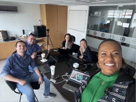 How Your Sales Team Can Convert Connections and Surpass Sales Targets
