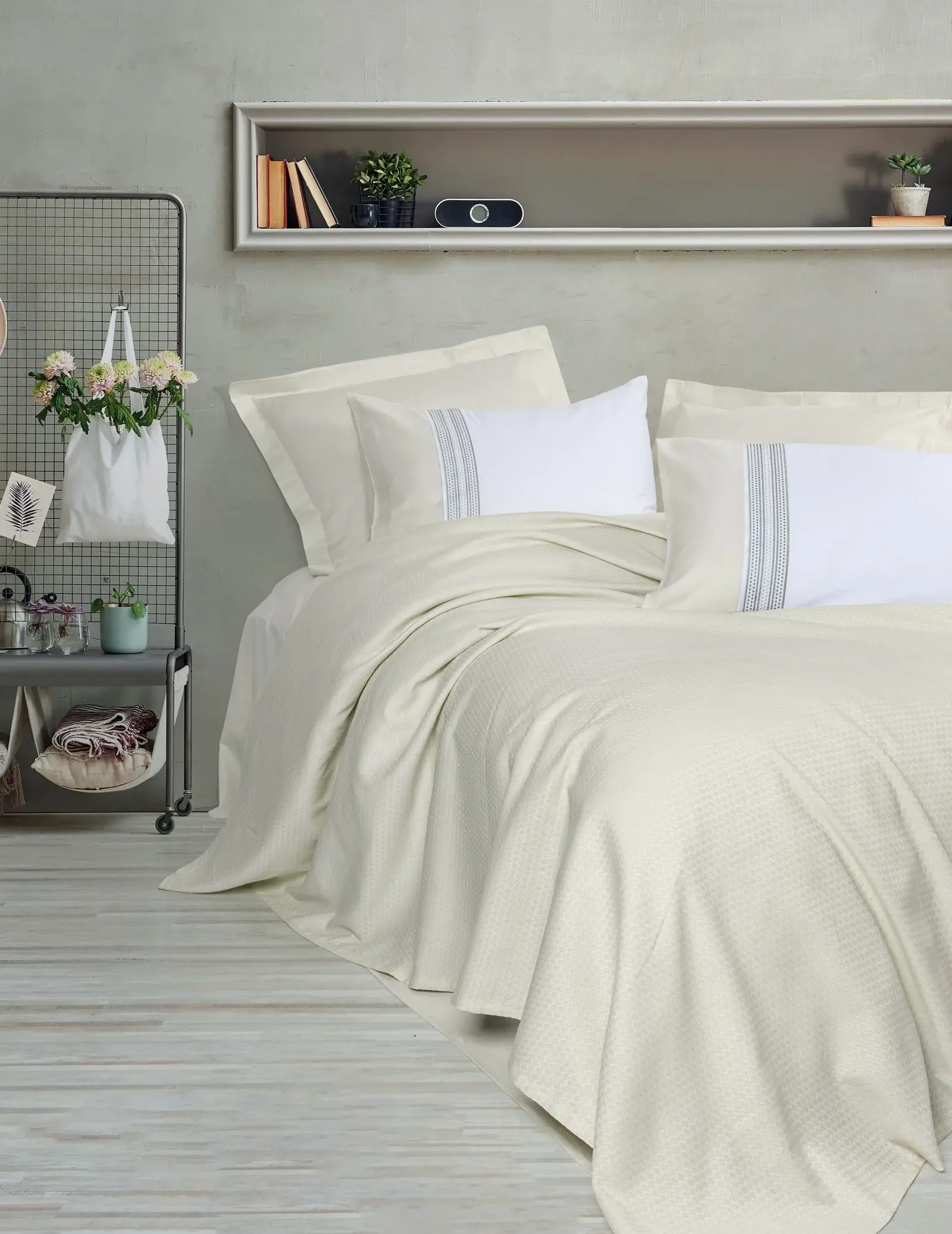 Комплект постільної білизни Lessi